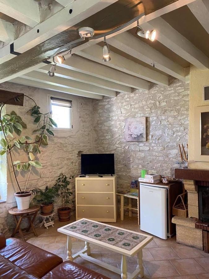 Petite Maison Au Bord Du Canal, 8' Zoo De Beauval, Pmr Noyers-sur-Cher Esterno foto